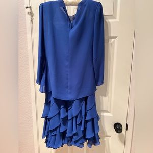 Jack Bryan  cocktail dress blue size 8 two piece great condition worn once